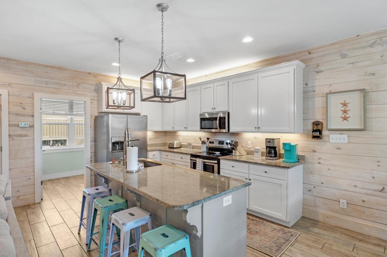 Coral Dreams-Luxe Cottage Steps From The Beach & Pool! Gulf Shores Eksteriør billede